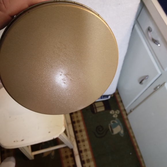 Trails End Yellowstone/Grand Teton Decorative Tin - Picture 6 of 6